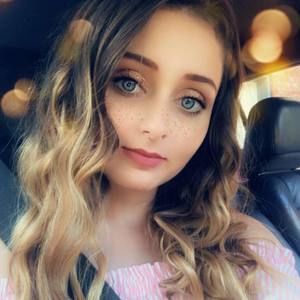 Meet your Posher, Skyla